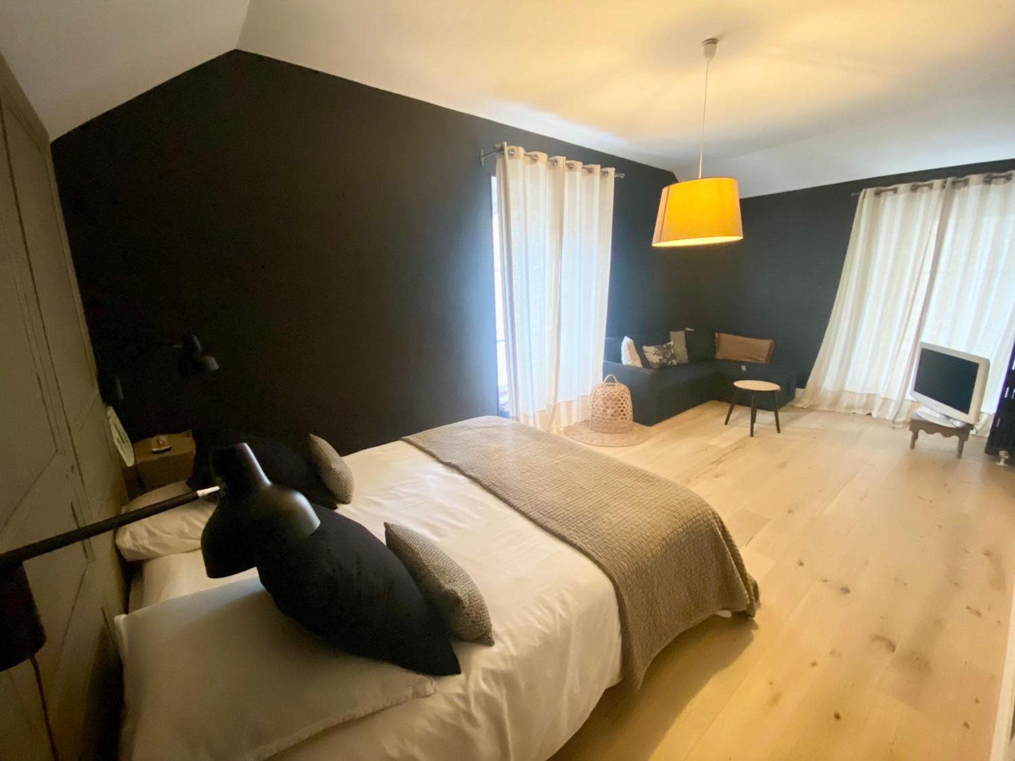 2 Chambres, Speciales 24h Du Mans Couette-café Le Mans